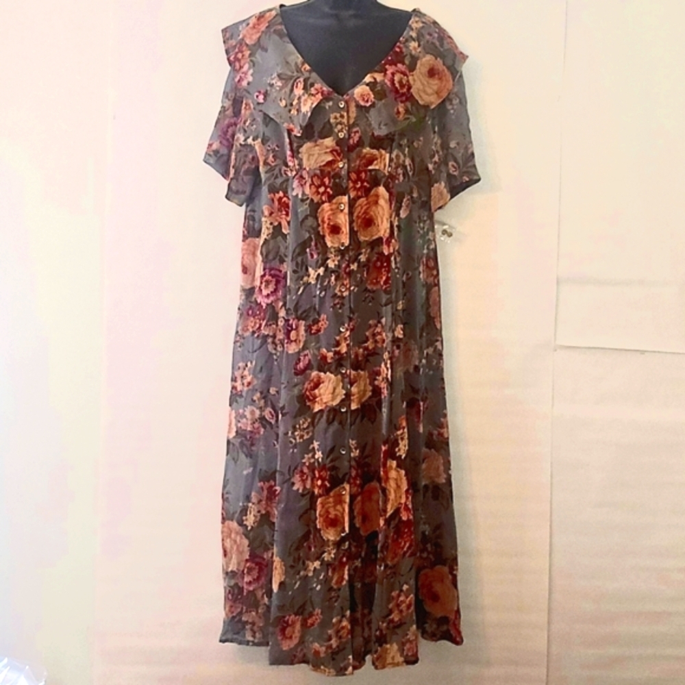 James River Dress Size 14 Blue, White, Peach & Sage Floral New